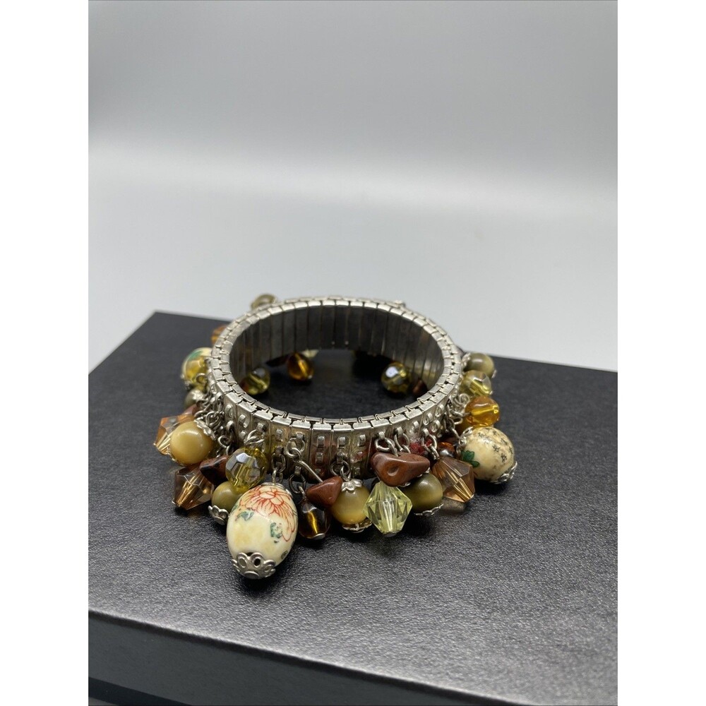 Vintage Cha-Cha Accordion Expansion Bracelet Asian Egg Bead Charms